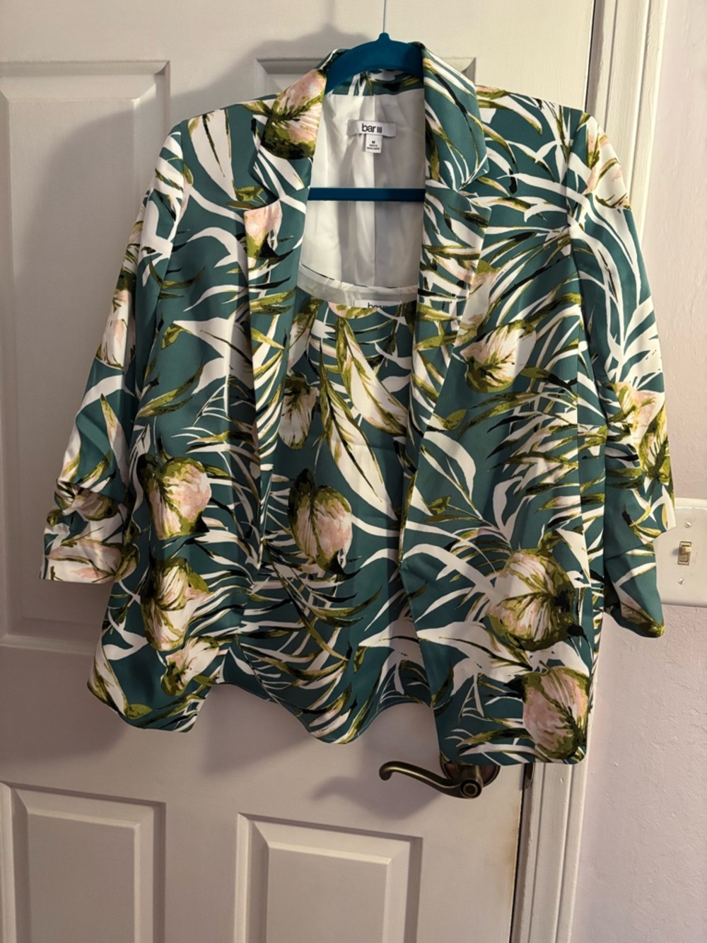 Bar III green tropical palm leaf print jacket and shell